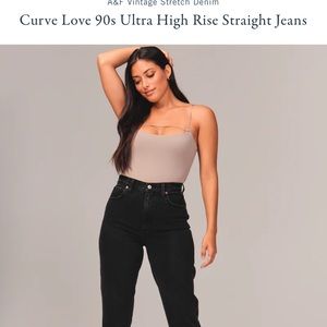 COPY - Abercrombie 90’s Ultra High Rise Straight Curve Love Jeans in Black